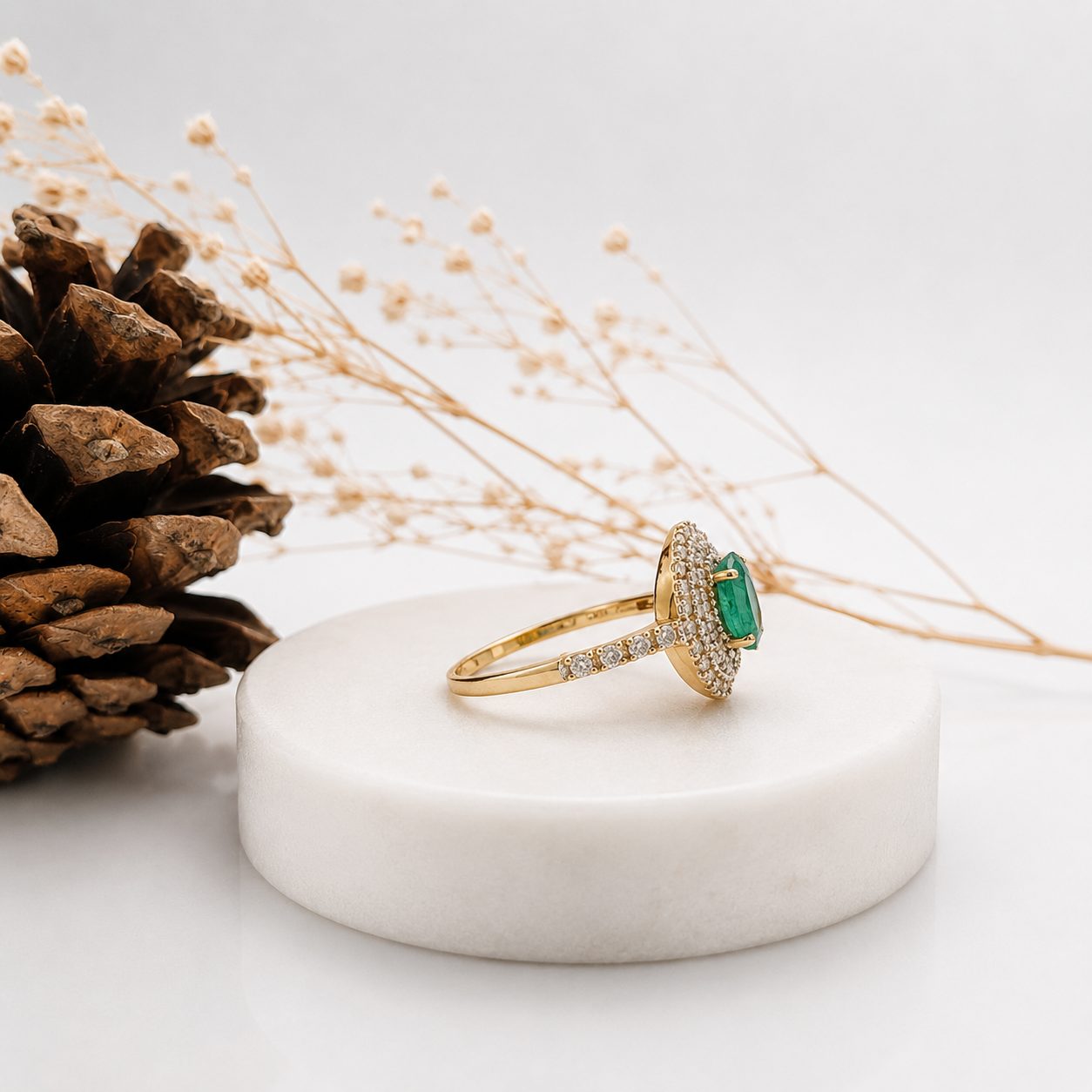 Anillo Esmeralda brillante