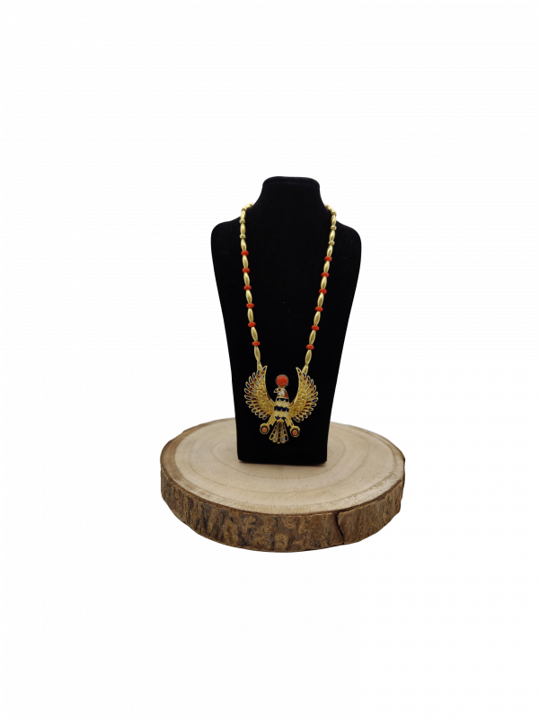 Collar poder alado