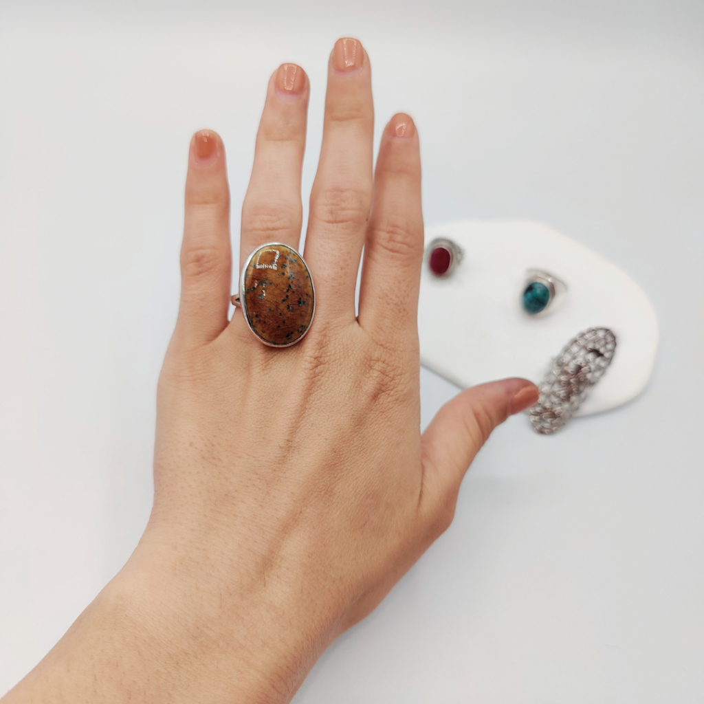 Anillo mar de marrones