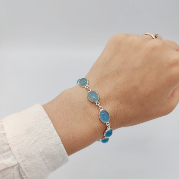 .Pulsera piedra calcedonia