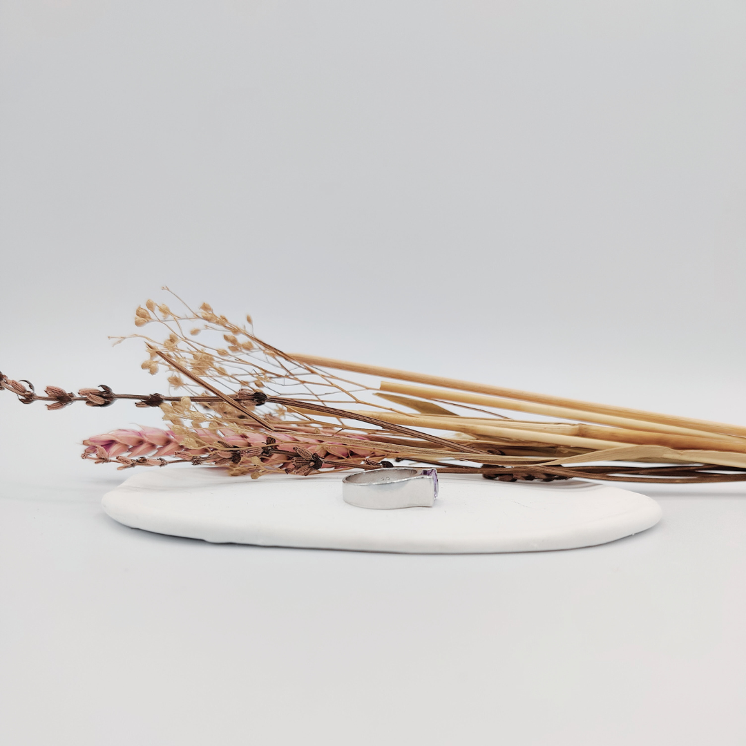 Anillo circonita lila