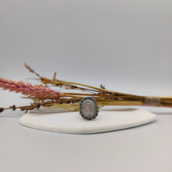 Anillo cuarzo rosa