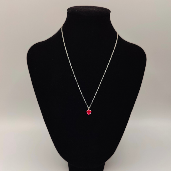 Collar de Plata con Cristal de Corazón Rosa