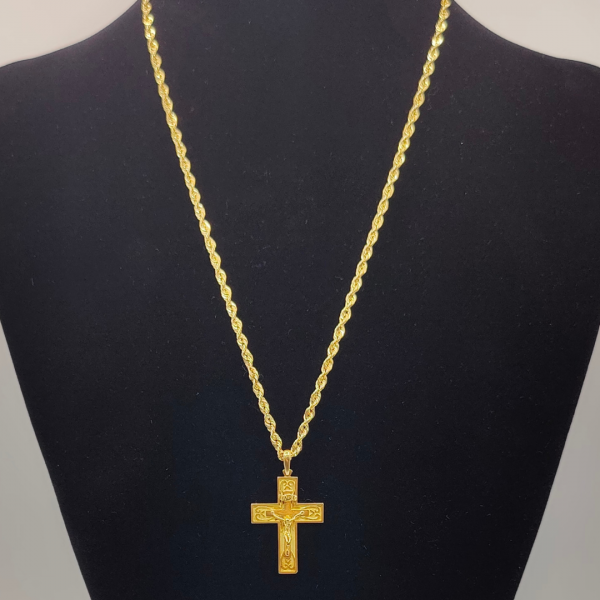 Cruz de oro de 18 k con jesucristo