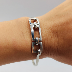 Brazalete cuadrados