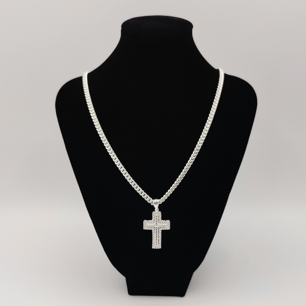 Colgante Cruz de Plata con Borde de Circonitas