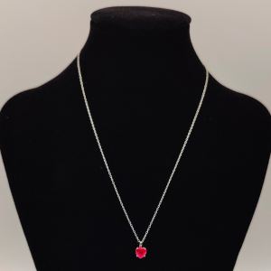 Collar de Plata con Cristal de Corazón Rosa
