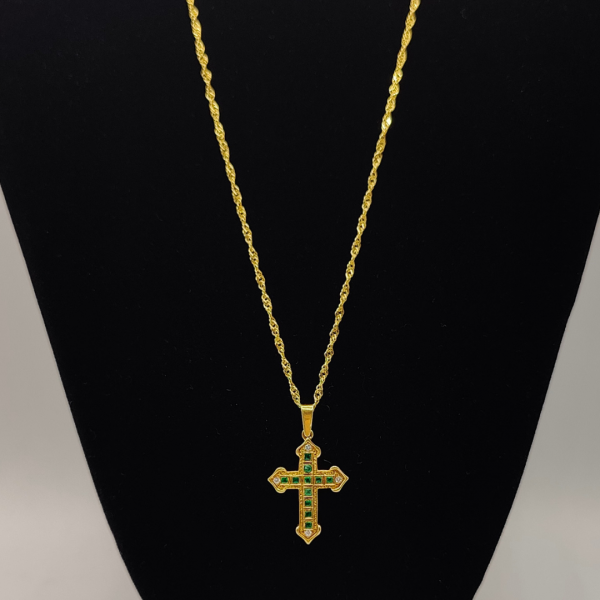 Cruz de Oro de 18K con Diamantes y Esmeraldas