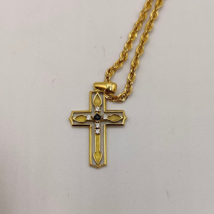 Cruz con diamantes oro de 18 k