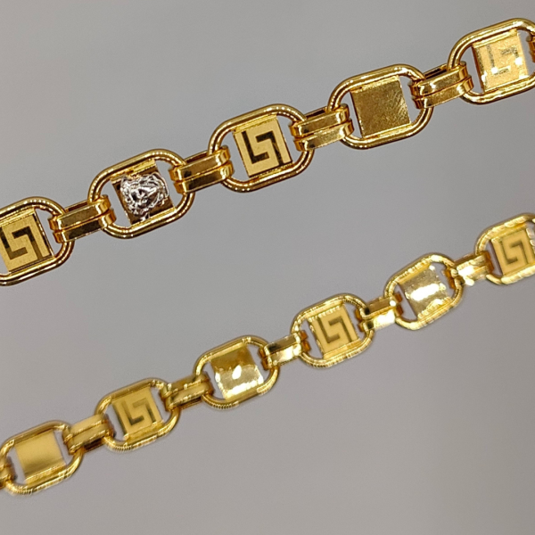 Cadena eslabones estilo versace 18 k