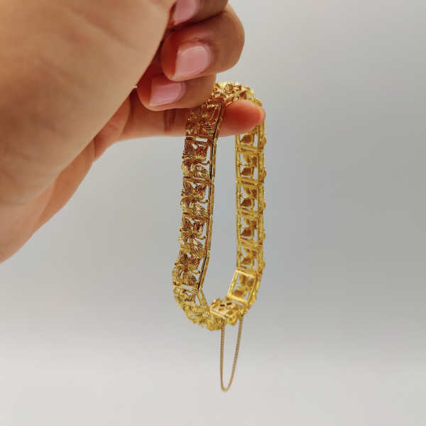 Pulsera Flores de Oro de 18K con Cierre de Cajón y Cordón de Seguridad