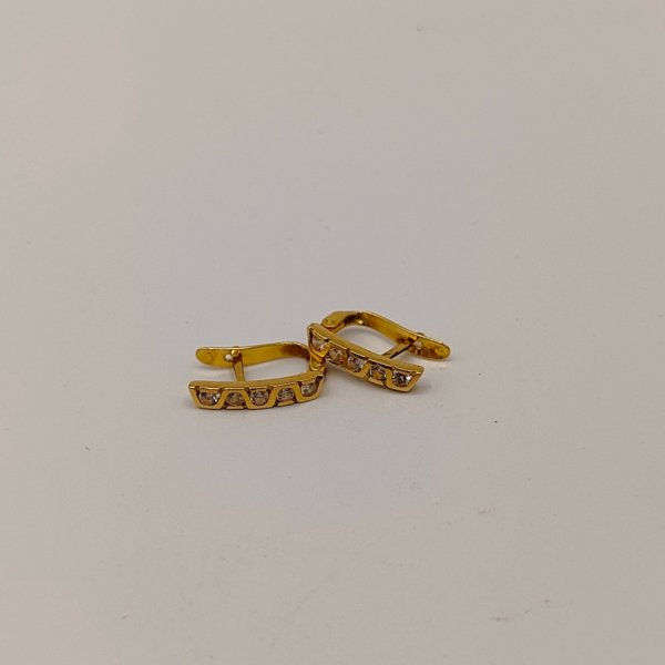 Pendiente Línea de Circonitas en Oro de 18K