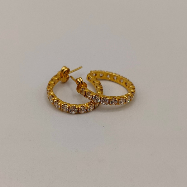 Pendiente Aro de Oro 18K con Circonitas