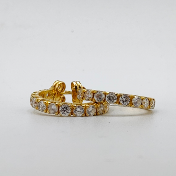 Pendiente Aro de Oro 18K con Circonitas