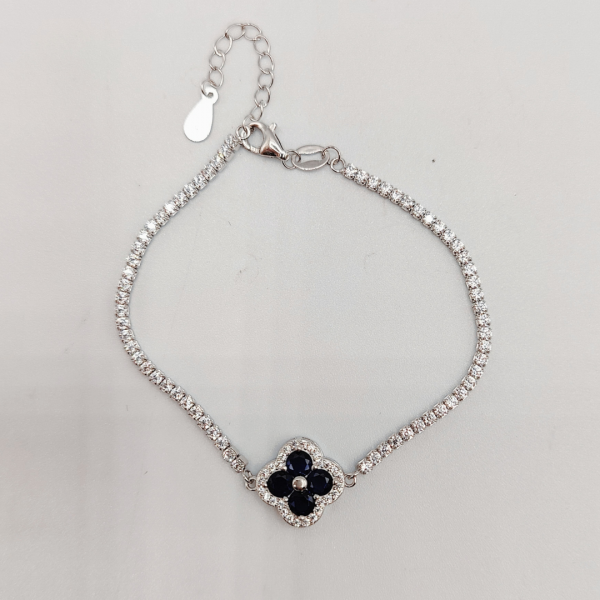 Pulsera de Circonitas con Flor Azul en el Centro