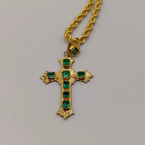 Cruz de Oro de 18K con Esmeraldas