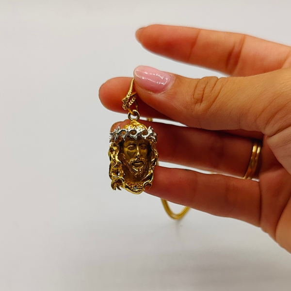 Colgante Jesús con corona de espinas