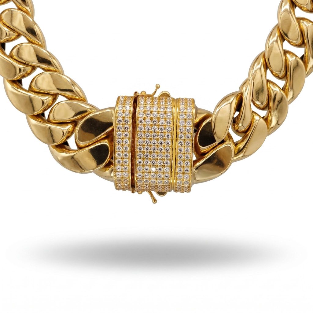 Cadena Cubana con Cierre de Circonitas en Oro 18K – 60 cm y 23 mm