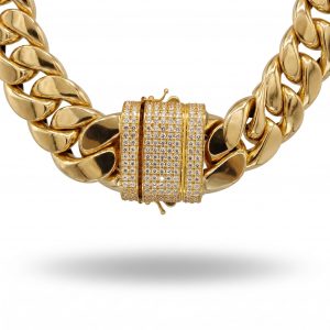 Cadena Cubana con Cierre de Circonitas en Oro 18K – 60 cm y 23 mm