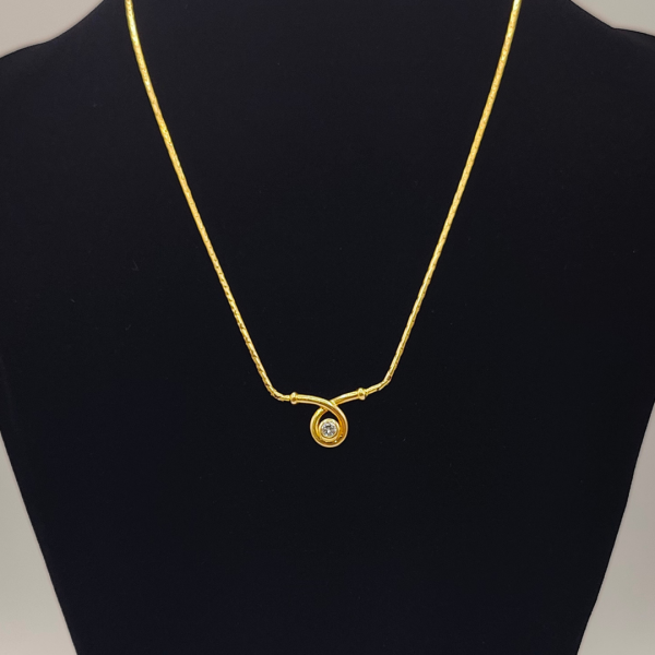 cadena serpiente oro 18 k con diamante