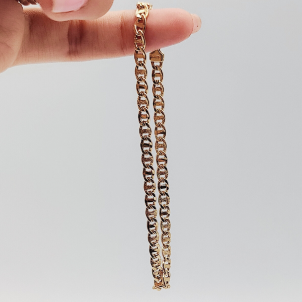 Pulsera barbada 4 mm con detalles de textura