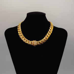 Cadena Cubana en Oro de 18K – 40 cm x 15 mm