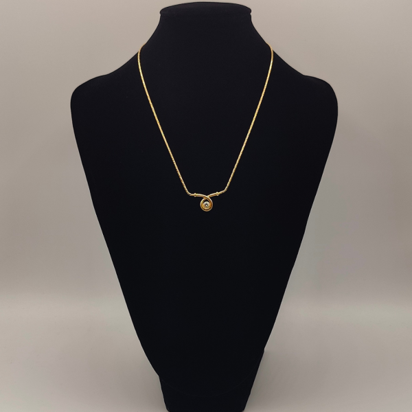 cadena serpiente oro 18 k con diamante
