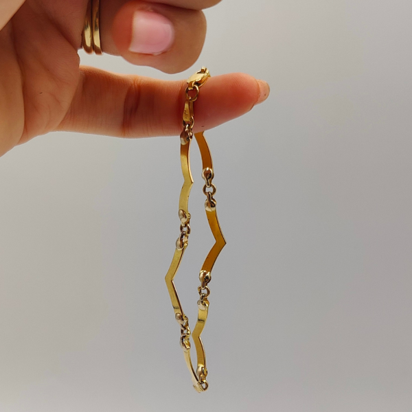 Pulsera hondas en puntas