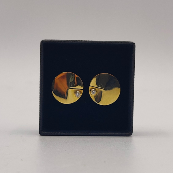 Pendientes de Circunferencia Plana en Oro de 18k con Diamante