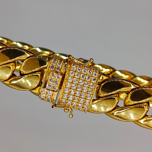 Cadena Cubana en Oro de 18K – 40 cm x 15 mm