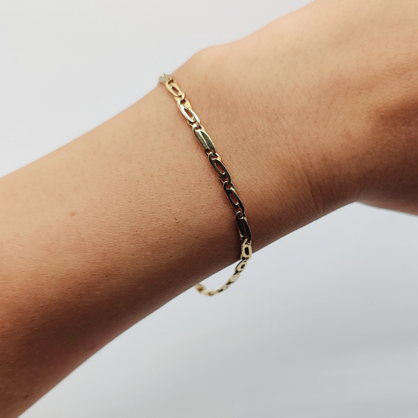 Pulsera eslabon plano 2 mm con espacio para grabar