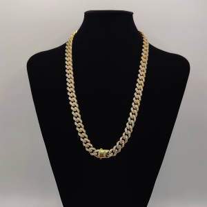 Cadena Cubana con Circonitas en Oro de 18K – 60 cm x 10 mm