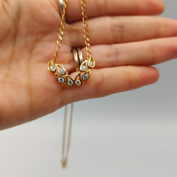 Cadena gotas con circonitas
