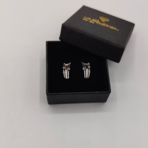 Pendiente con Tres Circonitas en Oro Blanco de 18K