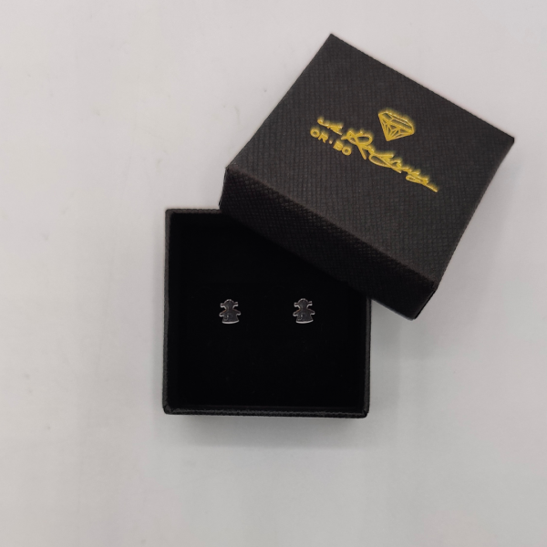 Pendiente niña oro blanco de 18 k