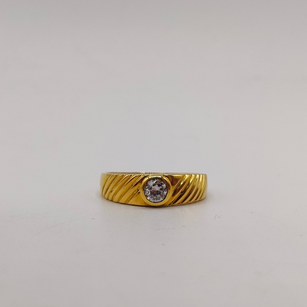 Anillo sortija de caballero con diamante y oro 18 k
