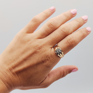Anillo en Oro de 18k con Diamante de 20 mm