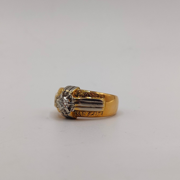 Anillo sortija de caballero mezcla de oros y diamantes