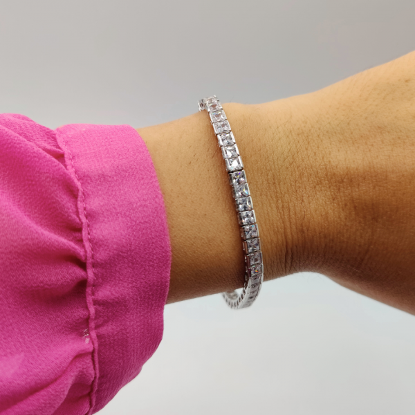 Pulsera articulada de plata cada eslabon es una criconita