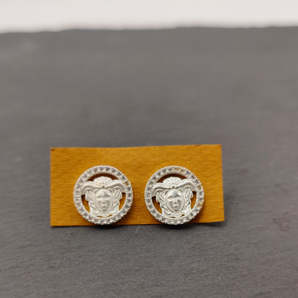 Pendiente de plata estilo versace con circonitas