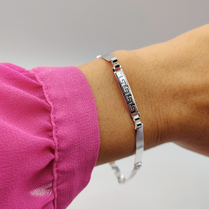 Pulsera "no me olvides" estilo Versace