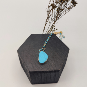 Collar de plata con turquesas