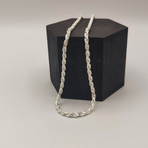 Cordón de plata adiamantado 63 cm 4 mm