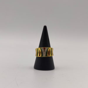 anillo con esmaltado verde y naranja y circonitas oro de 18 k