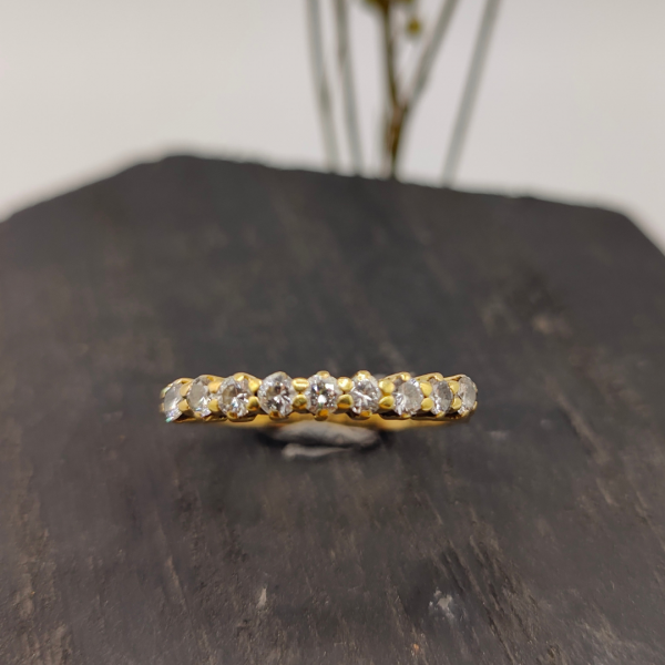 Anillo de boda con diamantes oro de 18 k