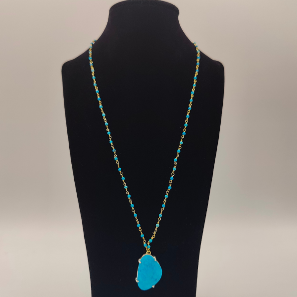 Collar de plata con turquesas