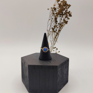 Anillo ópalo redondo chapado en oro