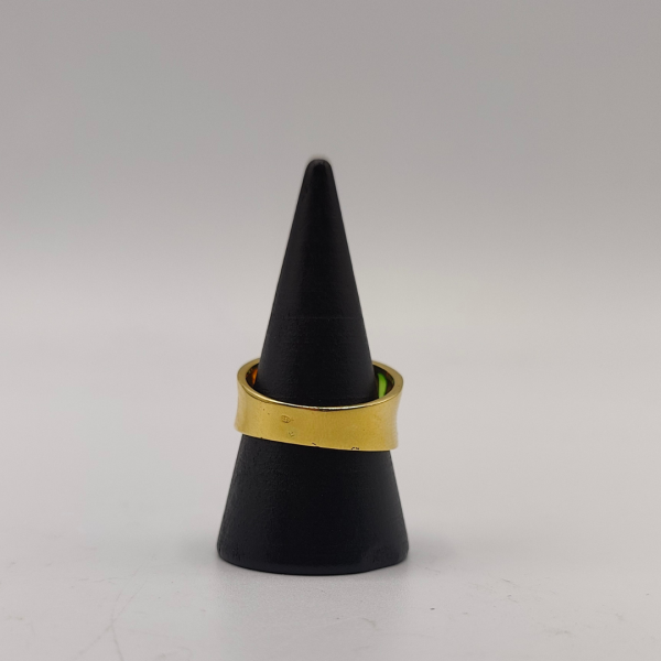 anillo con esmaltado verde y naranja y circonitas oro de 18 k