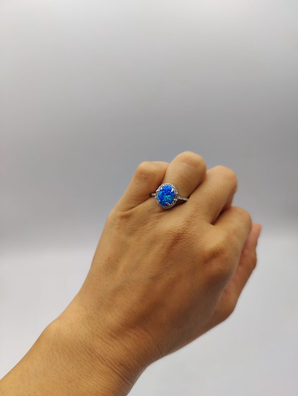 Anillo ópalo ovalado