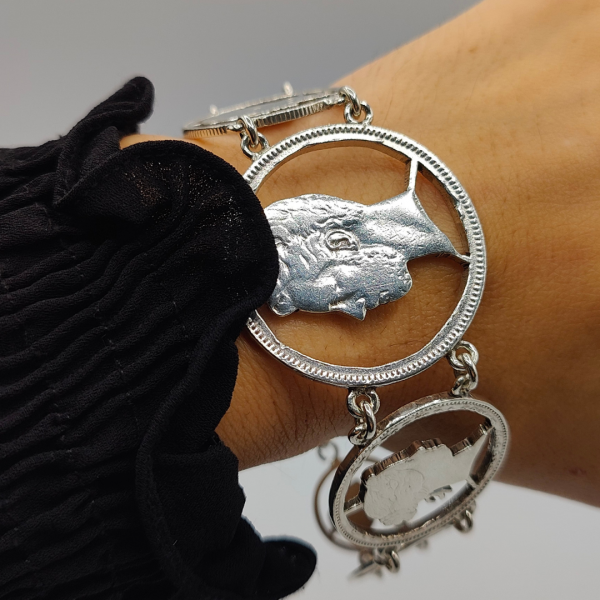 Pulsera monedas antiguas de plata
